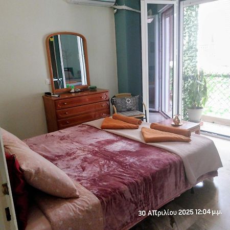 Cozy & Bright Home 50M From Subway -Agios Antonios Athènes Extérieur photo