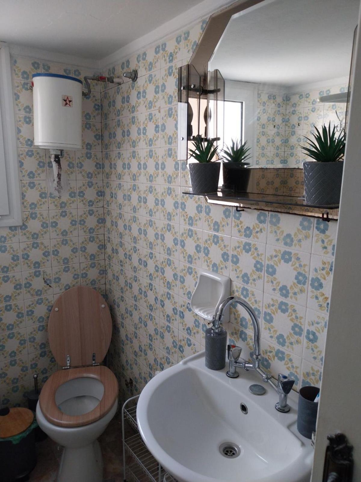 Cozy & Bright Home 50M From Subway -Agios Antonios Athènes Extérieur photo