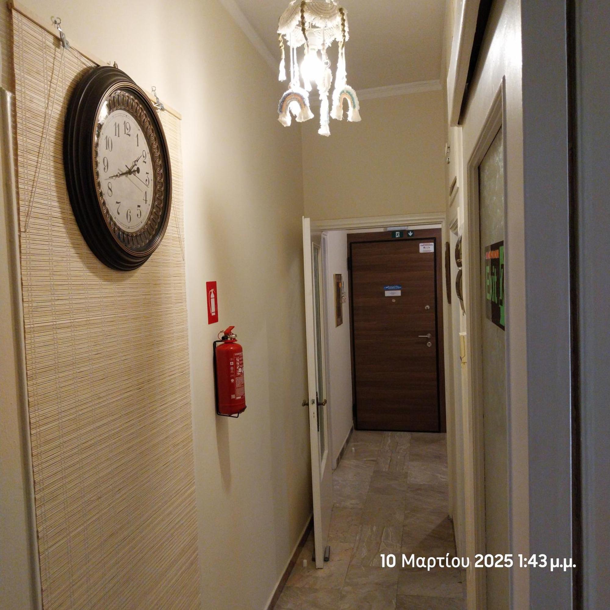 Cozy & Bright Home 50M From Subway -Agios Antonios Athènes Extérieur photo
